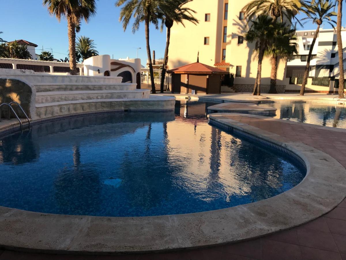 Estudio En Denia Con Piscina Y Wifi Privada, A 100 M Del Mar Exteriér fotografie