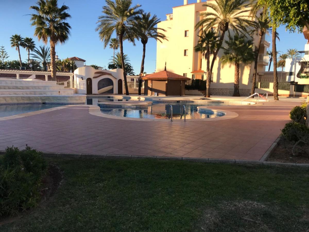 Estudio En Denia Con Piscina Y Wifi Privada, A 100 M Del Mar Exteriér fotografie