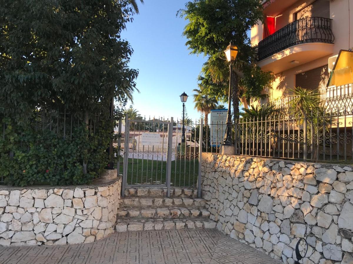 Estudio En Denia Con Piscina Y Wifi Privada, A 100 M Del Mar Exteriér fotografie