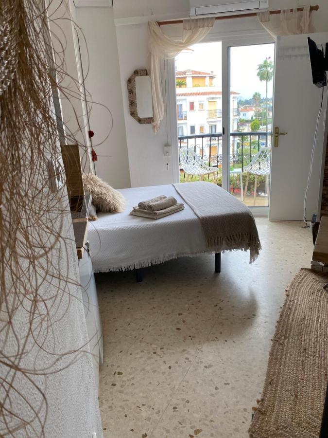 Estudio En Denia Con Piscina Y Wifi Privada, A 100 M Del Mar Exteriér fotografie